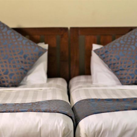 Chamiachi Hotel & Apartments Bamburi Ngoại thất bức ảnh