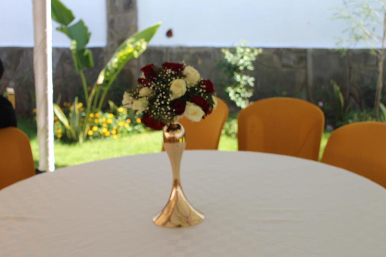 Chamiachi Hotel & Apartments Bamburi Ngoại thất bức ảnh