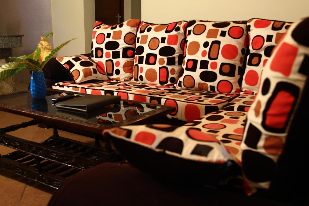 Chamiachi Hotel & Apartments Bamburi Ngoại thất bức ảnh
