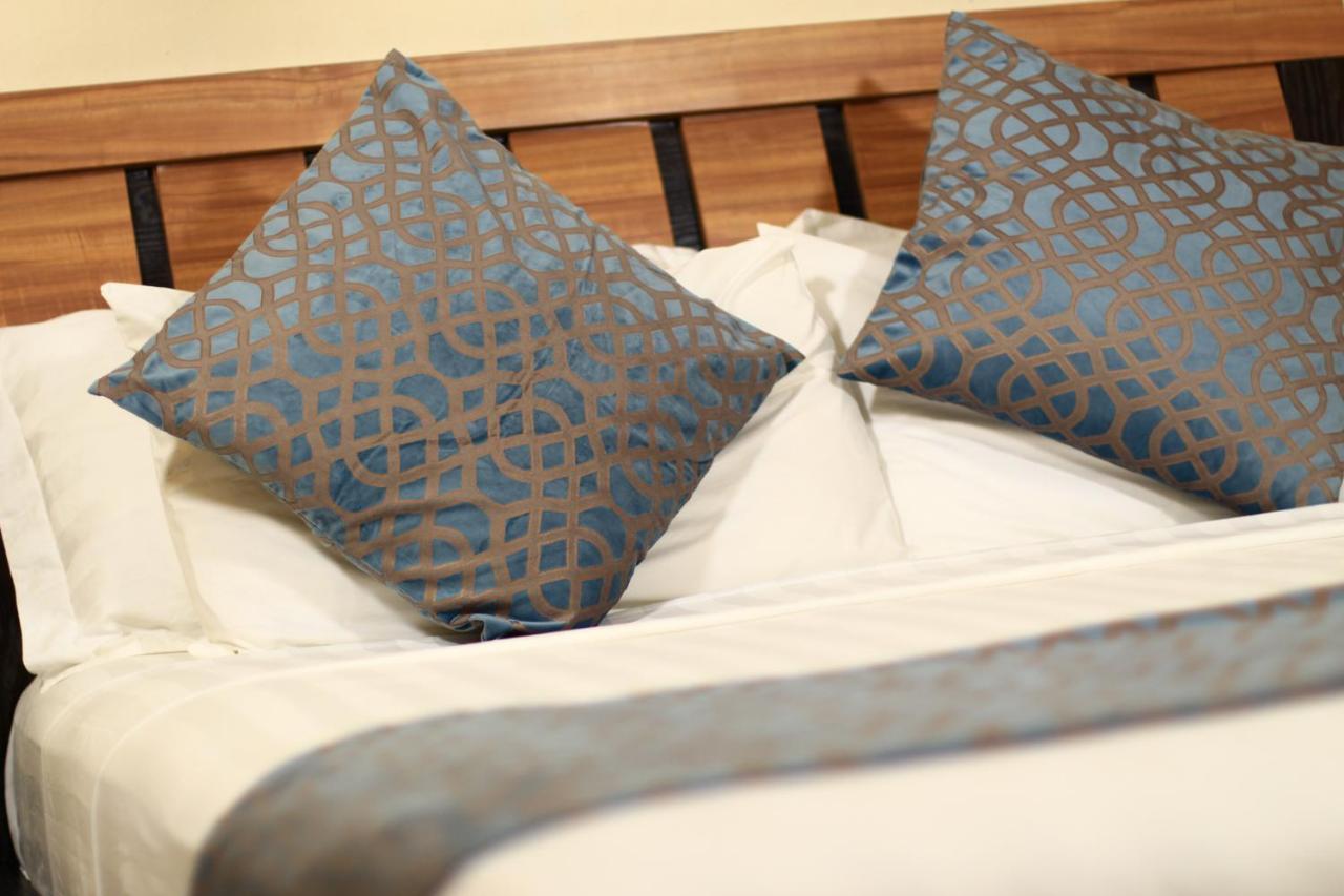 Chamiachi Hotel & Apartments Bamburi Ngoại thất bức ảnh
