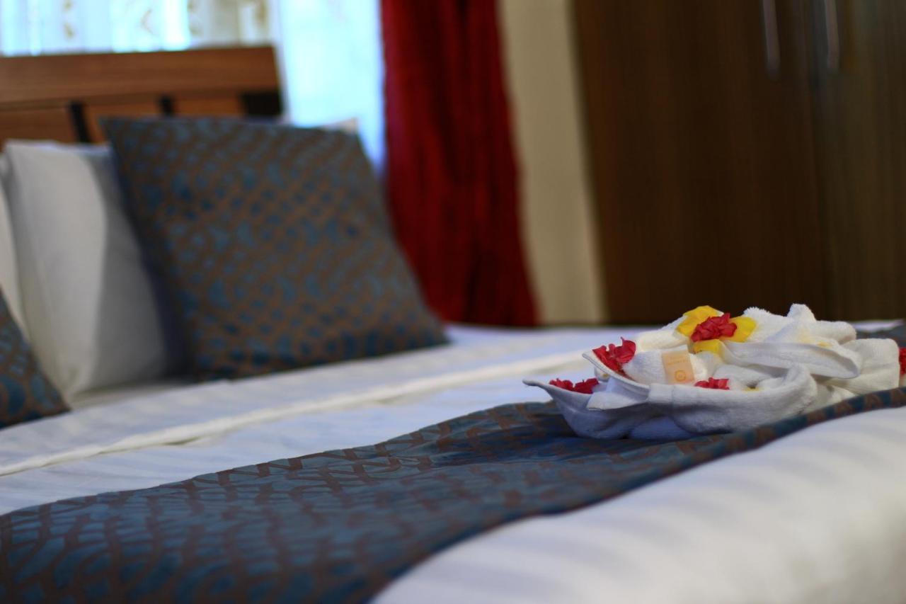 Chamiachi Hotel & Apartments Bamburi Ngoại thất bức ảnh